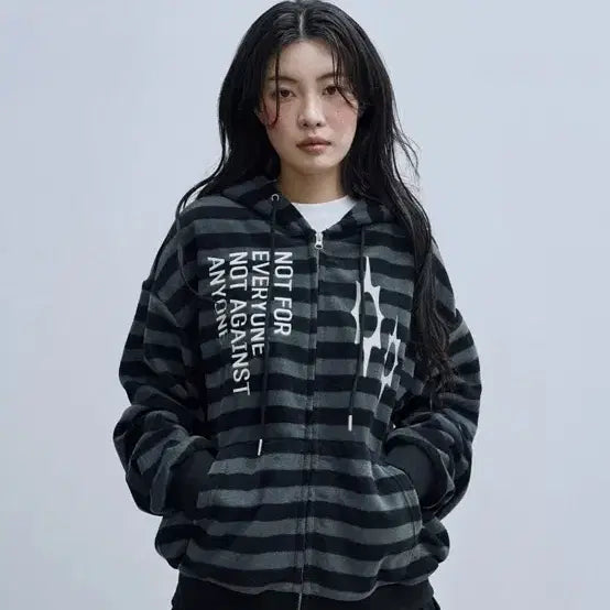 [BUNJANG] Losers Club Logo Stripe Fleece Two-Way Zip-Up Hoodie Black / 루저스클럽 로고 스트라이프 후리스 투웨이 후드집업 블랙