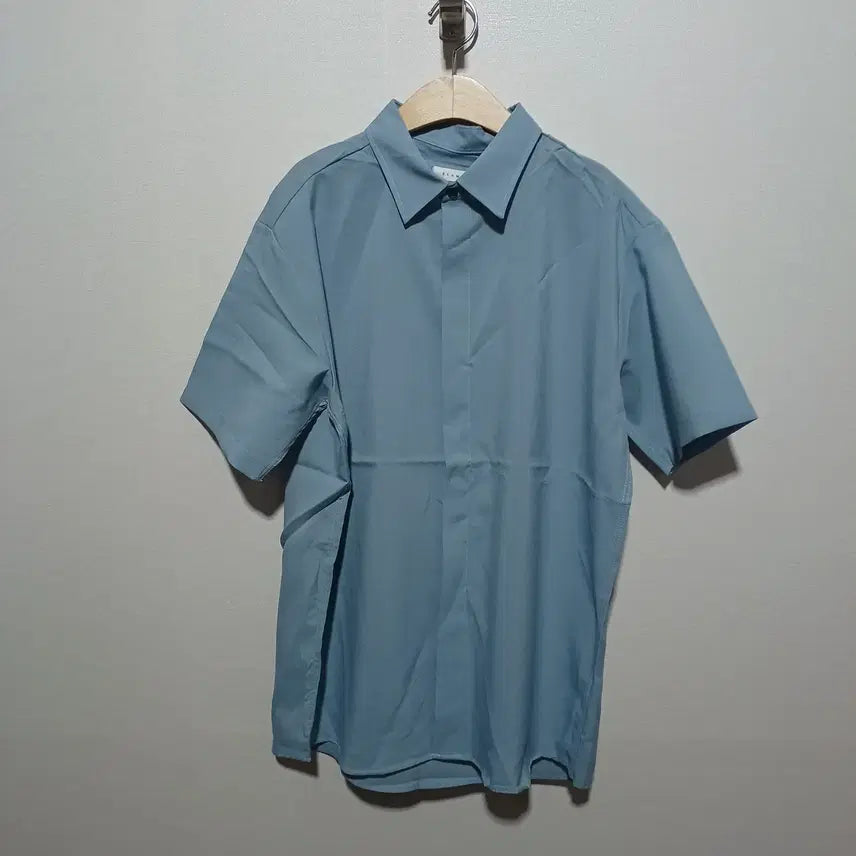 [BUNJANG] SLAM Men's Oversized Short Sleeve Shirt Light Blue / 새상품) SLAM 남성 오버핏 반팔 셔츠 하늘색 (26A1466)