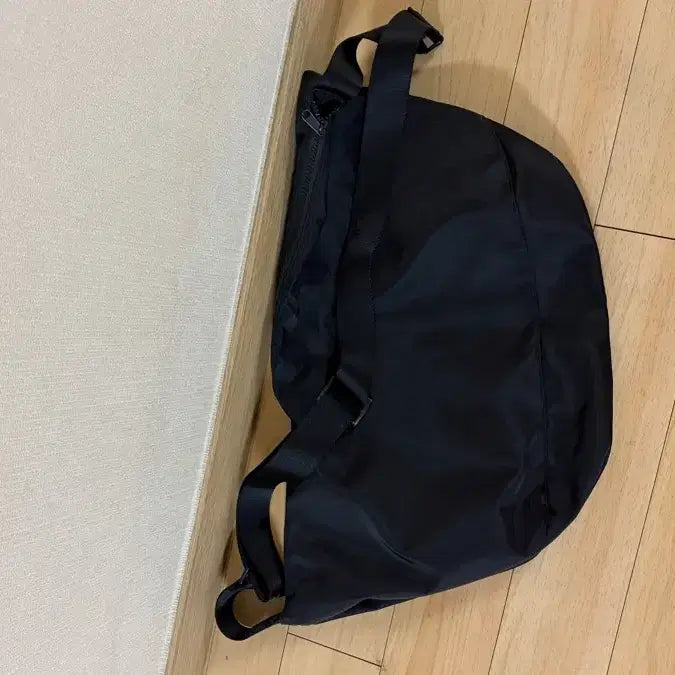 [BUNJANG] HaArchive Jinjinho Hobo Bag Black / 하아카이브 진진호 호보백 블랙