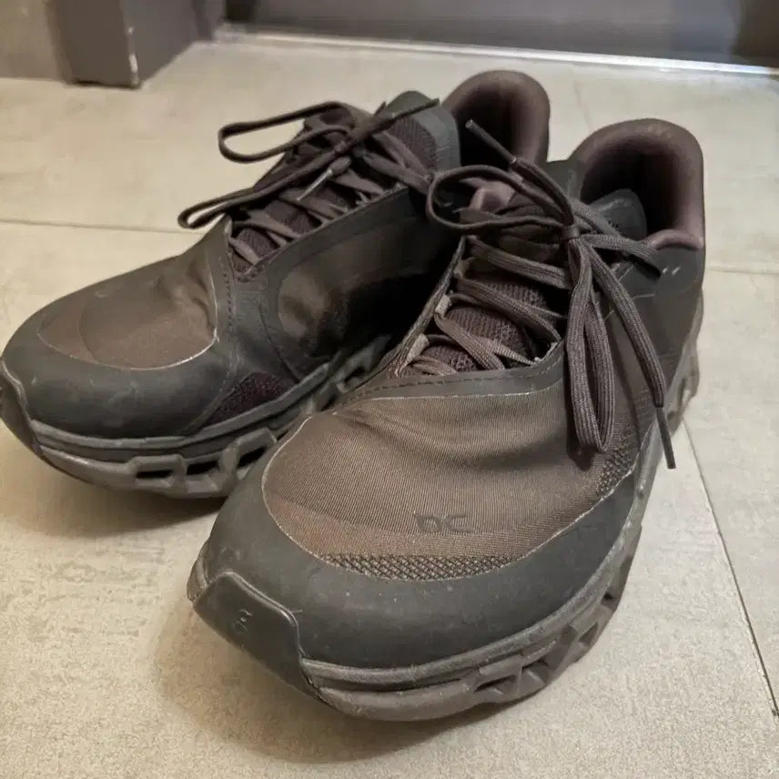 [BUNJANG] OnRunning Cloudmonster 2 Women's Running Shoes Brown Size 275 / 온러닝 파프 클라우드몬스터2 브라운 275 우먼즈