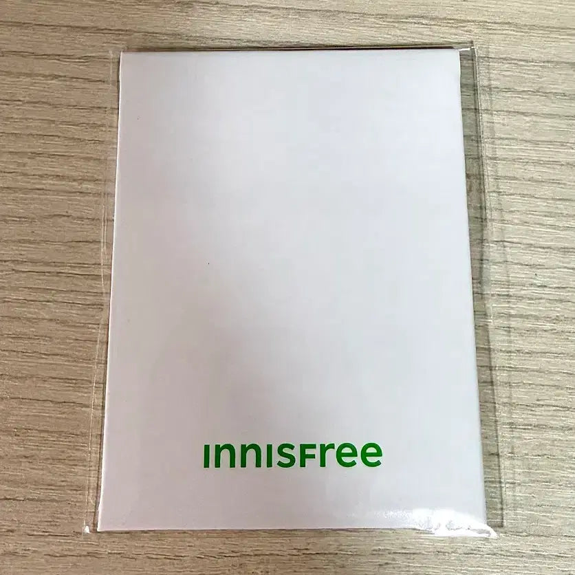 [BUNJANG] Innisfree SEVENTEEN Mingyu ID Photo Sealed / 이니스프리 세븐틴 민규 증명사진 미개봉