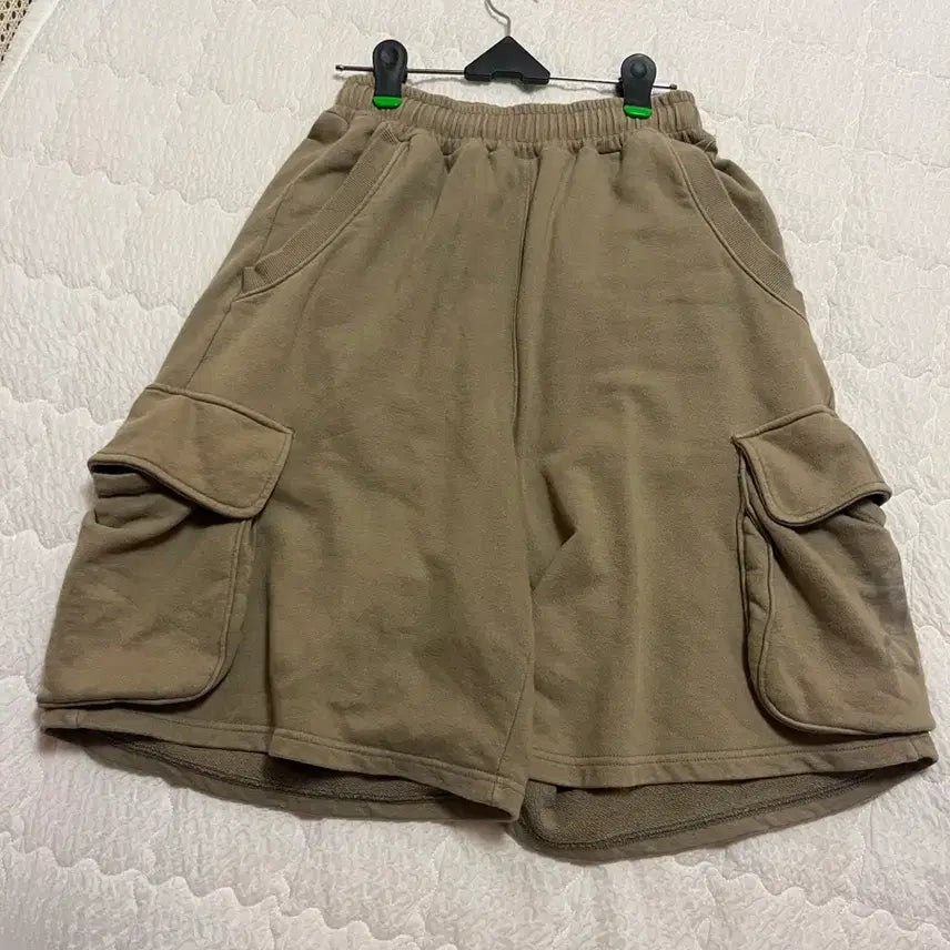 [BUNJANG] Dainitt Half Sweat Bermuda Pants / 다이닛 하프 스웻 버뮤다 팬츠