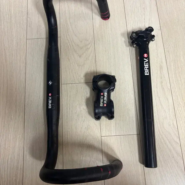 [BUNJANG] Masi BREV. M Handlebar + Stem + Seatpost Set / Masi 픽시에서 뗀 핸들바+스템+싯포스트 BREV