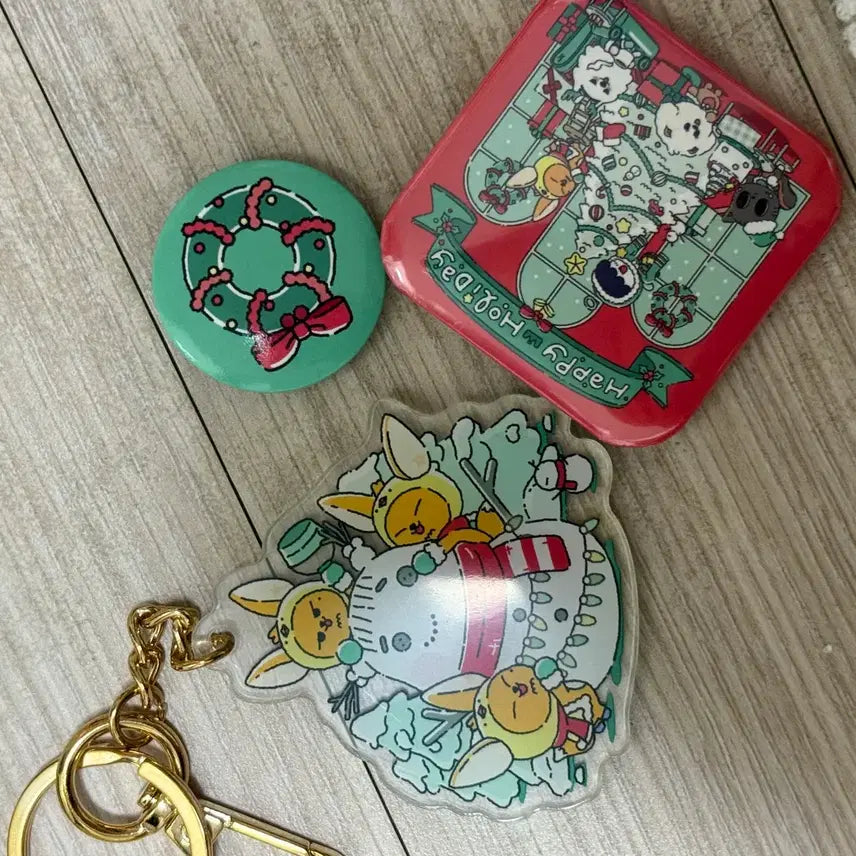 [BUNJANG] TXT Yeonjun Gadaejeon Hwangchun Keyring & Badge Set / 투바투 연준 가대전 황춘 키링 양도