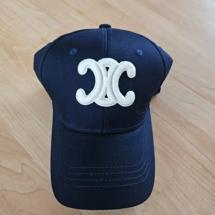 [BUNJANG] Celine Unisex Navy Cap / 셀린 볼캡 네이비 공용
