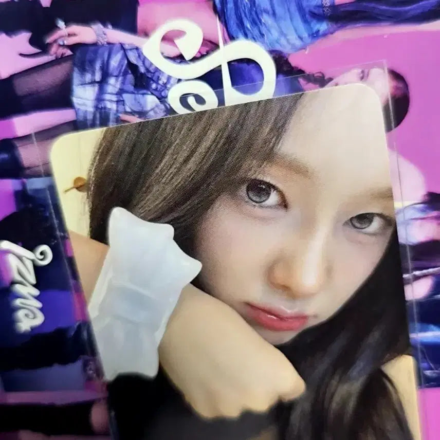 [BUNJANG] Izuna Yusarang 4th Week Studio Photocard / 이즈나 유사랑 4주차 공방포카 양도합니다.