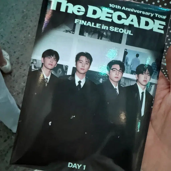 [BUNJANG] DAY6 D-DAY Finale First Concert Entrance Gift / 데이식스 데케이드 피날레 첫콘 입장 기프트