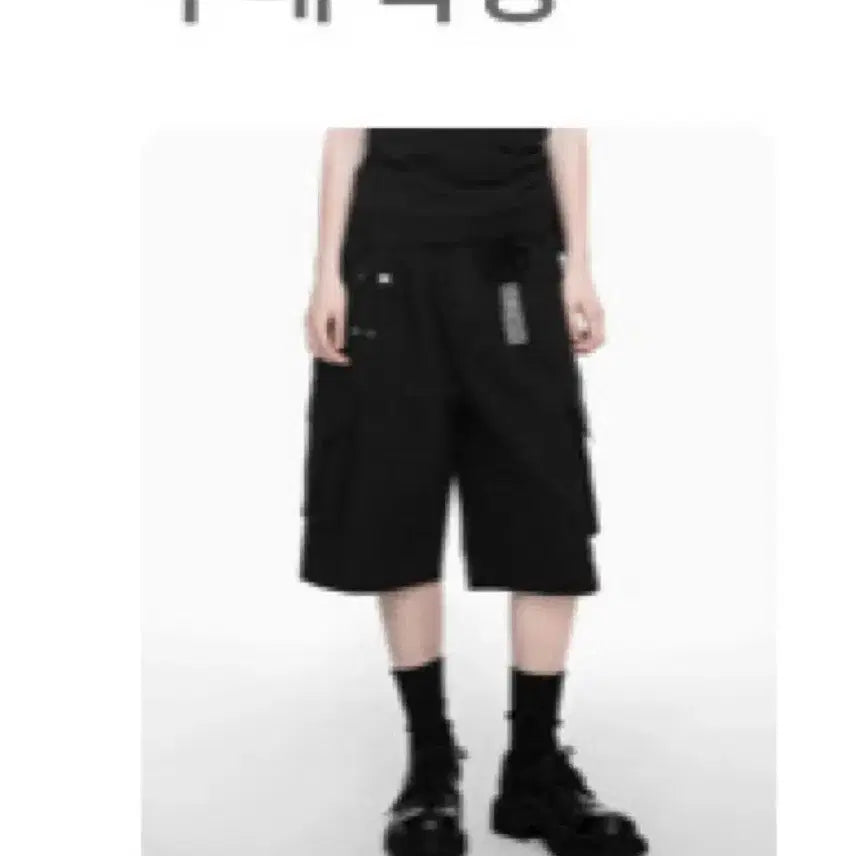 [BUNJANG] NACHE Wide Cargo Half Pants Black Size 1 / 나체 WIDE CARGO HALF PANTS BLACK 1사이즈