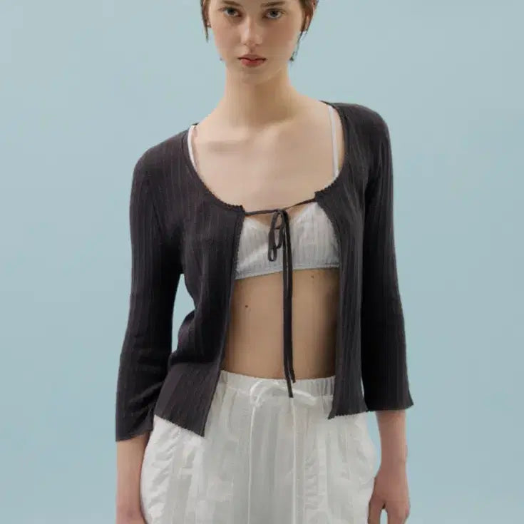 [BUNJANG] Slim Eyelet Cardigan (Charcoal) / 슬림 아일렛 가디건 (차콜) 마그넷/ magnet