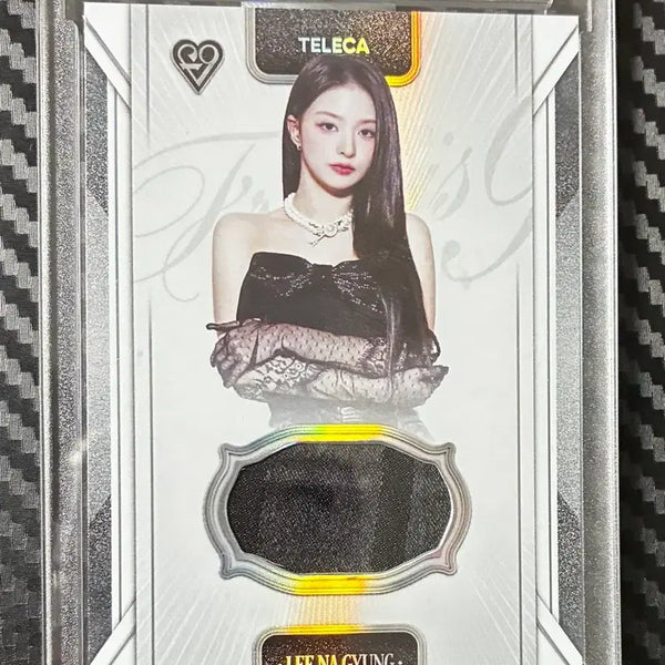[BUNJANG] fromis_9 Nakyung Terceca Relic Scarf / 프로미스나인 테레카 이나경 렐릭 스카프