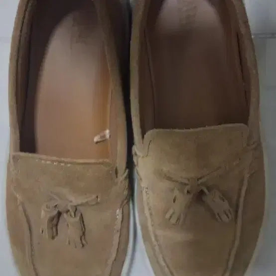 [BUNJANG] Zara Suede Tassel Loafers Beige / zara 스웨이드 태슬 로퍼 베이지