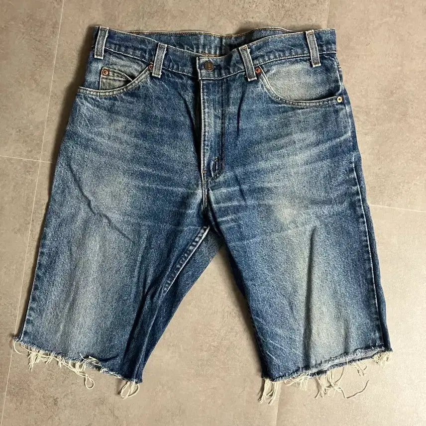 [BUNJANG] Levi's Cut-Off Denim Shorts / 34) 리바이스 컷오프 데님 쇼츠 반바지