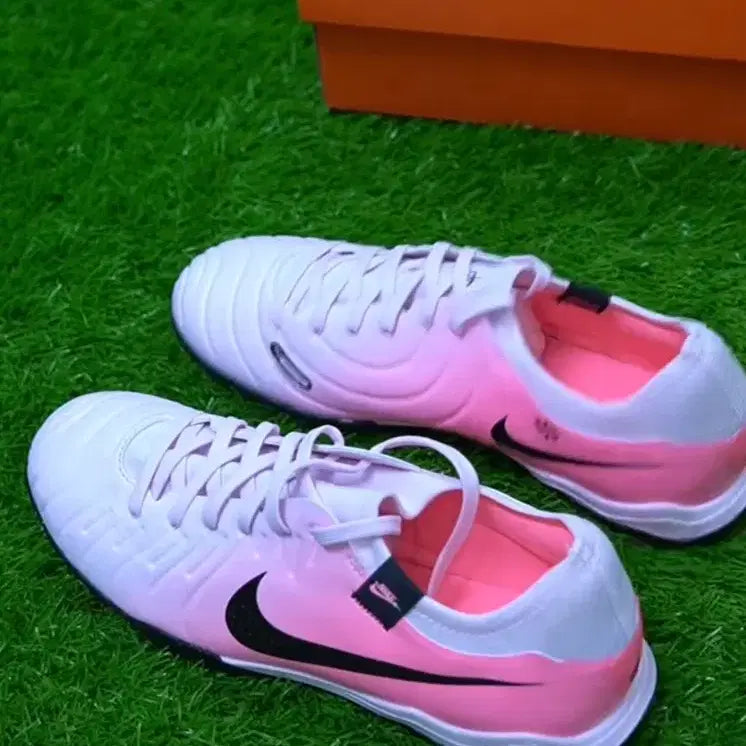 [BUNJANG] Nike Tiempo Legend 10 Pro TF Soccer Cleats / 나이키 티엠포 레전드