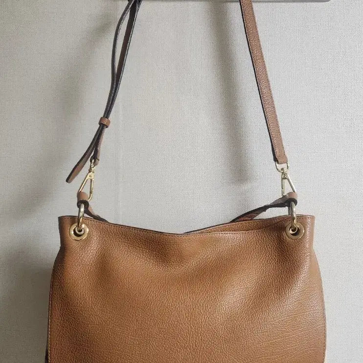 [BUNJANG] DAKS Leather Two-Way Shoulder Bag / DAKS 가죽 숄더백 크로스백