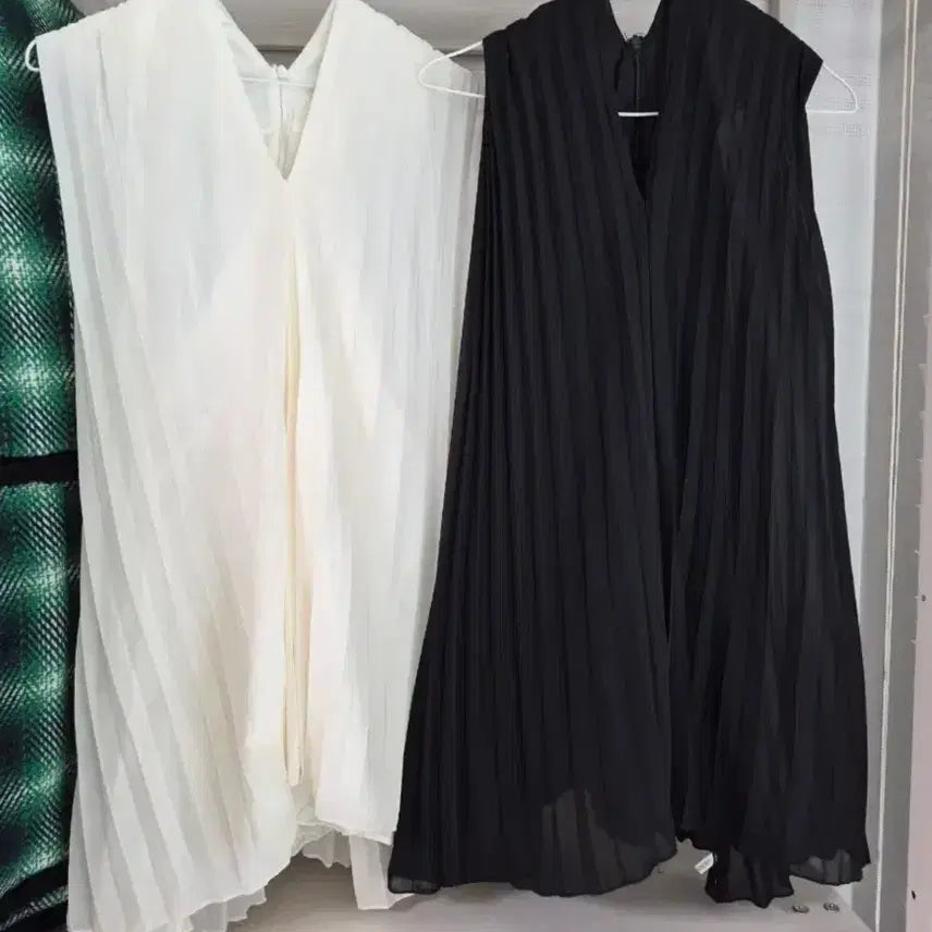 [BUNJANG] Pleated Dress / 플리츠 원피스