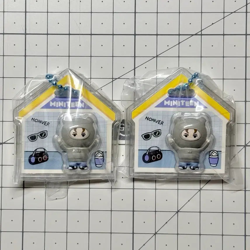 [BUNJANG] SEVENTEEN Mini Tin Charm Keyring (Random) / [현물] 미니틴 참 패키지참 식완 키링/ 논버