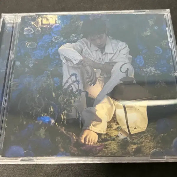 [BUNJANG] Bloo 'In Wonderland' CD Album / 블루 - bloo in wonderland cd 앨범