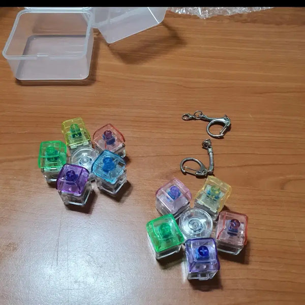 [BUNJANG] Transparent Cube Keychain Set (2 Types) / 투명 큐브 키링 2종 세트