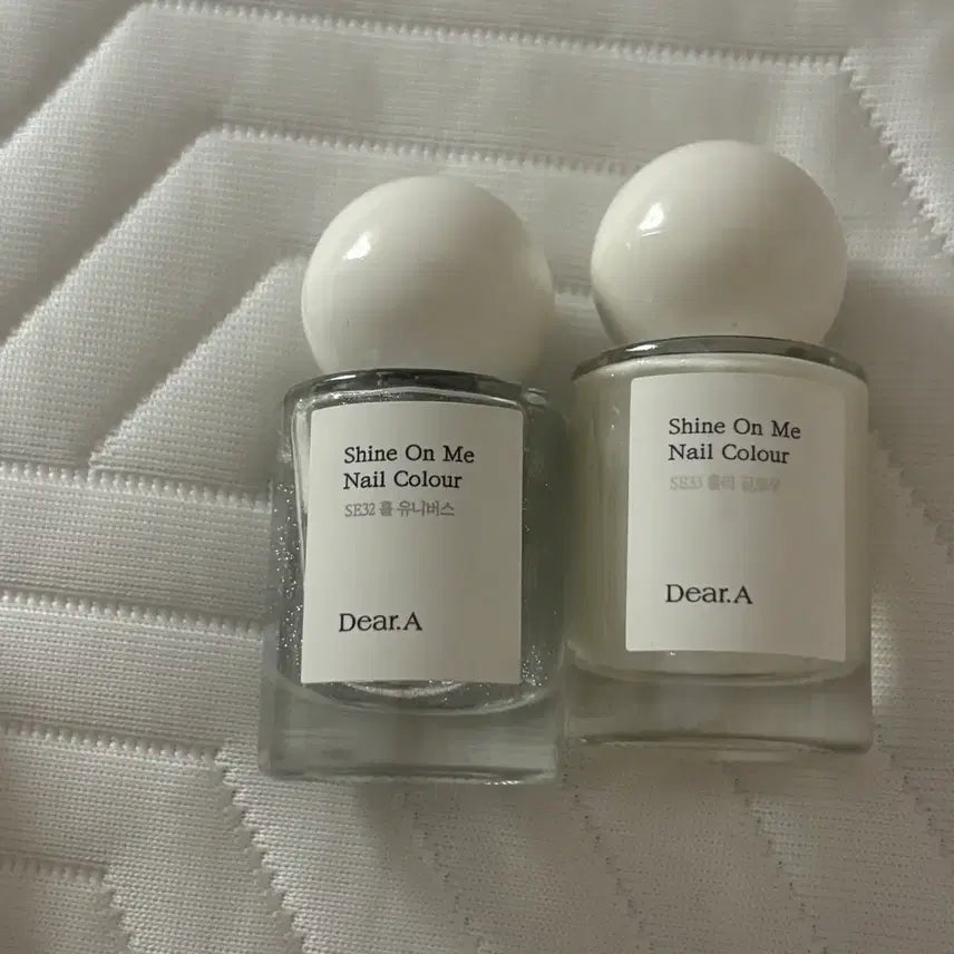 [BUNJANG] Dear.A Shine On Me Nail Color Set (SE32 Hole Universe, SE31 Clee Glow) / 디어에이 샤인온미 네일컬러 SE32 홀 유니버스 / SE31 클리 글로우