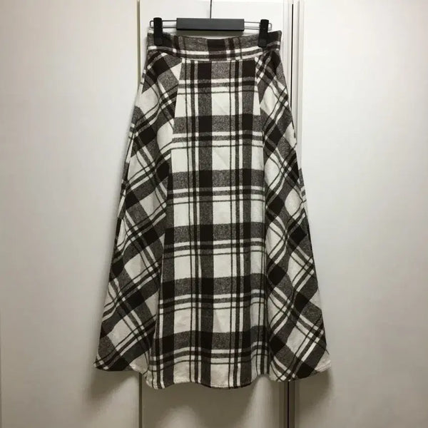 [BUNJANG] Vintage Japanese Check Long Skirt (White/Black) / 일본 빈티지 롱스커트 체크 화이트 블랙 모리걸