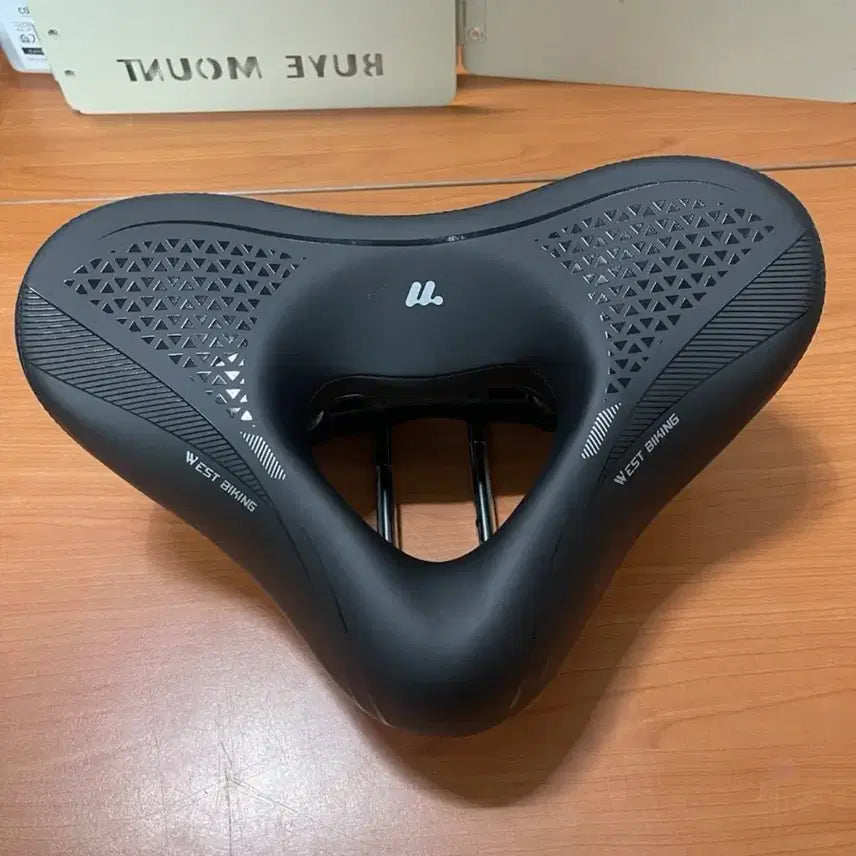 [BUNJANG] West Biking Bicycle Saddle Black / 웨스트바이킹 자전거 안장 블랙
