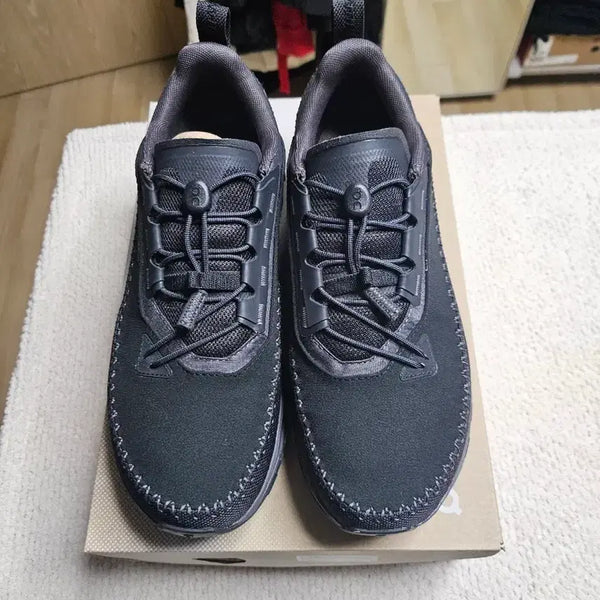 [BUNJANG] On Running Cloudaway 2 Black Size 255 / (박스 풀구성 1회착용)온러닝 클라우드어웨이2 블랙 255사이즈 팝니다.