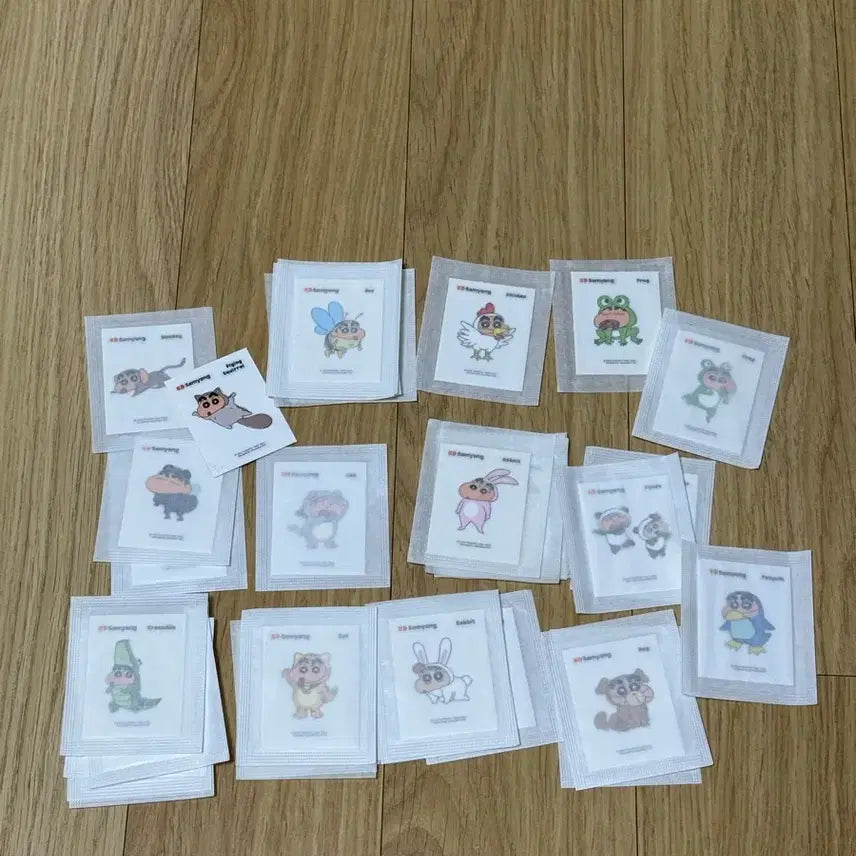 [BUNJANG] Samyang Crayon Shin-chan Animal Series Sticker / 삼양 짱구 띠부띠부씰 동물 시리즈 교환