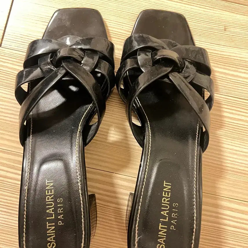 [BUNJANG] Enamel Sandals / 애나멜 샌들