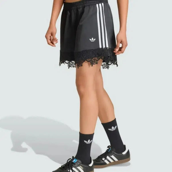[BUNJANG] Adidas Women's L Satin Lace Short Pants Black / 택달린 새상품* 아디다스 L 새틴 레이스 숏팬츠 블랙 반바지 LD1813