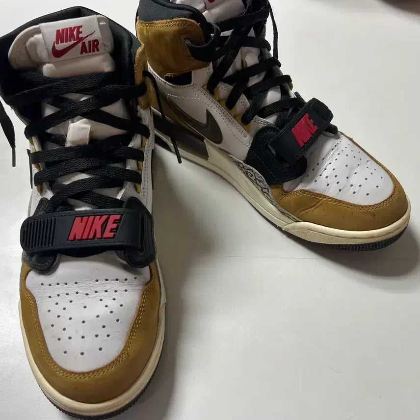 [BUNJANG] Air Jordan Legacy 312 Rookie of the Year Size 275 / 에어조던 레거시 312 루키 오브 더 이어 275사이즈