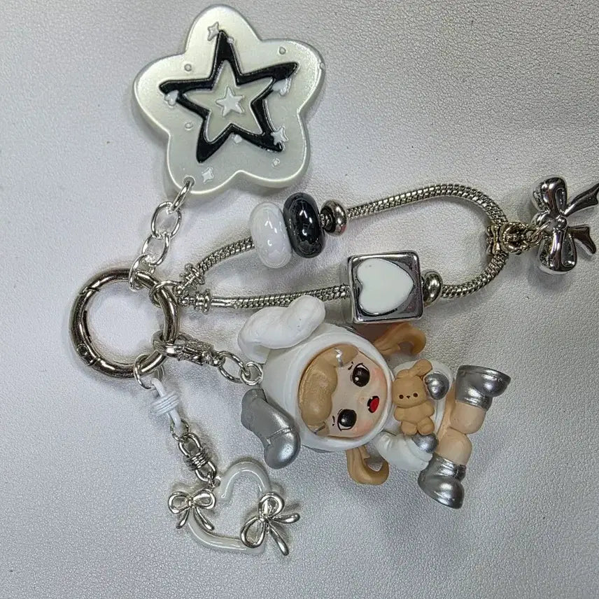 [BUNJANG] Bear Charm Star Pendant Keychain / 피규어키링