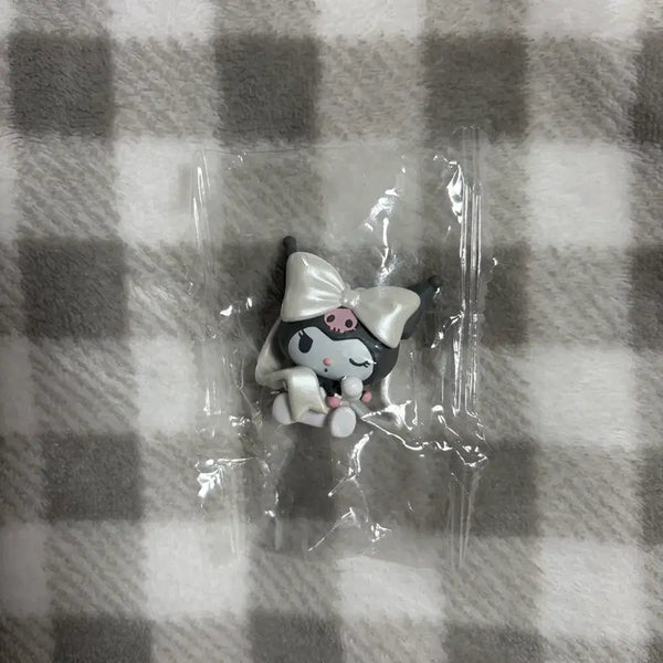 [BUNJANG] Sanrio Ballet Ribbon Figure Gacha Kuromi (Sealed) / 산리오 발레리본피규어가챠 쿠로미 미개봉