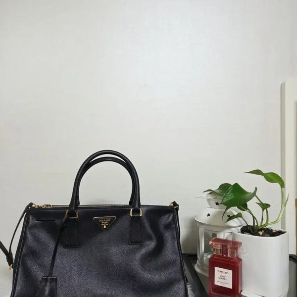 [BUNJANG] Prada Saffiano Lux Tote Bag Black / 프라다 사피아노 럭스 토트백 블랙