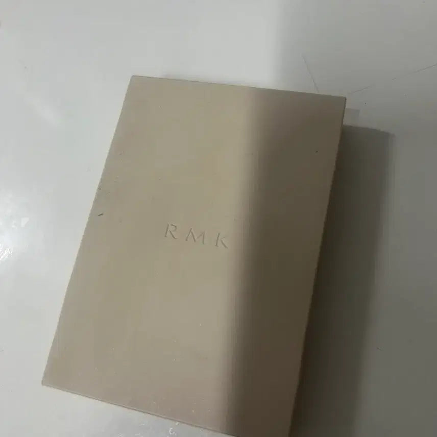 [BUNJANG] RMK Eyeshadow Palette Coral / RMK 아이섀도우 팔레트 코랄
