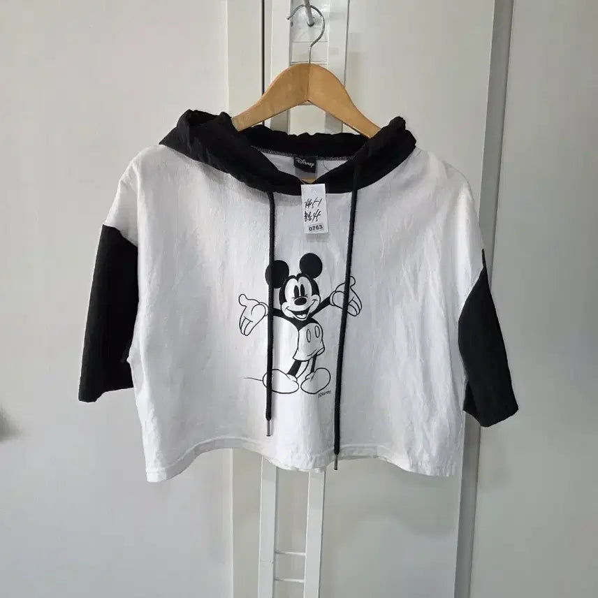 [BUNJANG] Disney Mickey Mouse Short Sleeve Cropped Hoodie / 디즈니 미키마우스 반팔 크롭 후드티