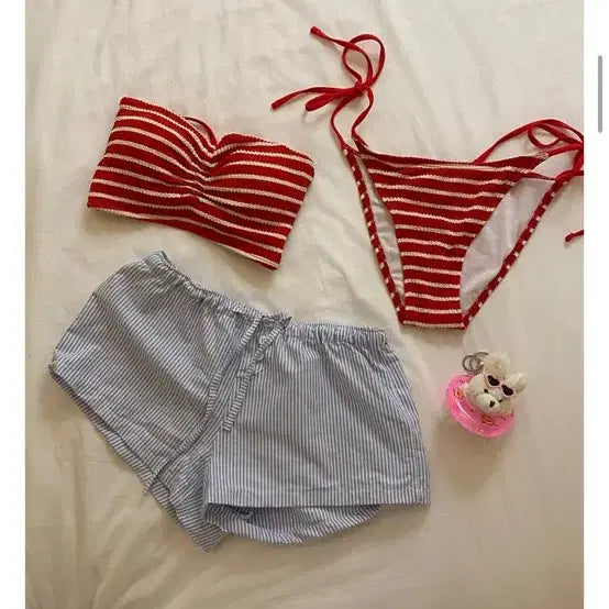 [BUNJANG] Red Stripe Bikini 3-Piece Set / 레드 스트라이프 비키니 3p 세트