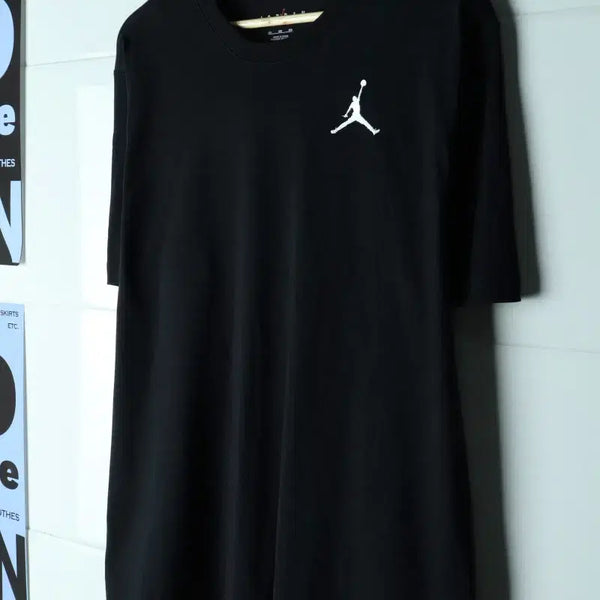 [BUNJANG] Jordan Black Short-Sleeve T-Shirt - Size 3XL / (3XL) 조던 반팔 티셔츠 새상품 빅사이즈 블랙 올드스쿨-H34375