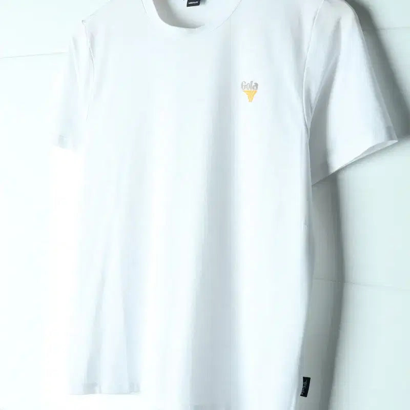 [BUNJANG] Adidas Small Logo Functional T-shirt White / W(M-L) 골라 반팔 티셔츠 기능성 스몰로고 화이트-H34386