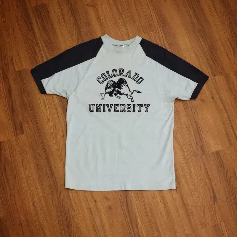 [BUNJANG] 1970s Champion Colorado University Raglan T-Shirt (Blue Bar Tag) / 70년대 빈티지 챔피온 콜로라도 반팔티셔츠 판매