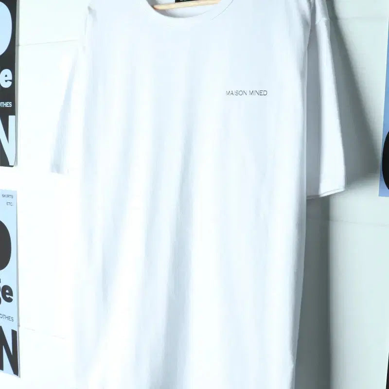 [BUNJANG] Maisonmined Lettering Short Sleeve T-shirt White Old School (L-XL) / (L-XL) 메종미네드 반팔 티셔츠 레터링 화이트 올드스쿨-H34394