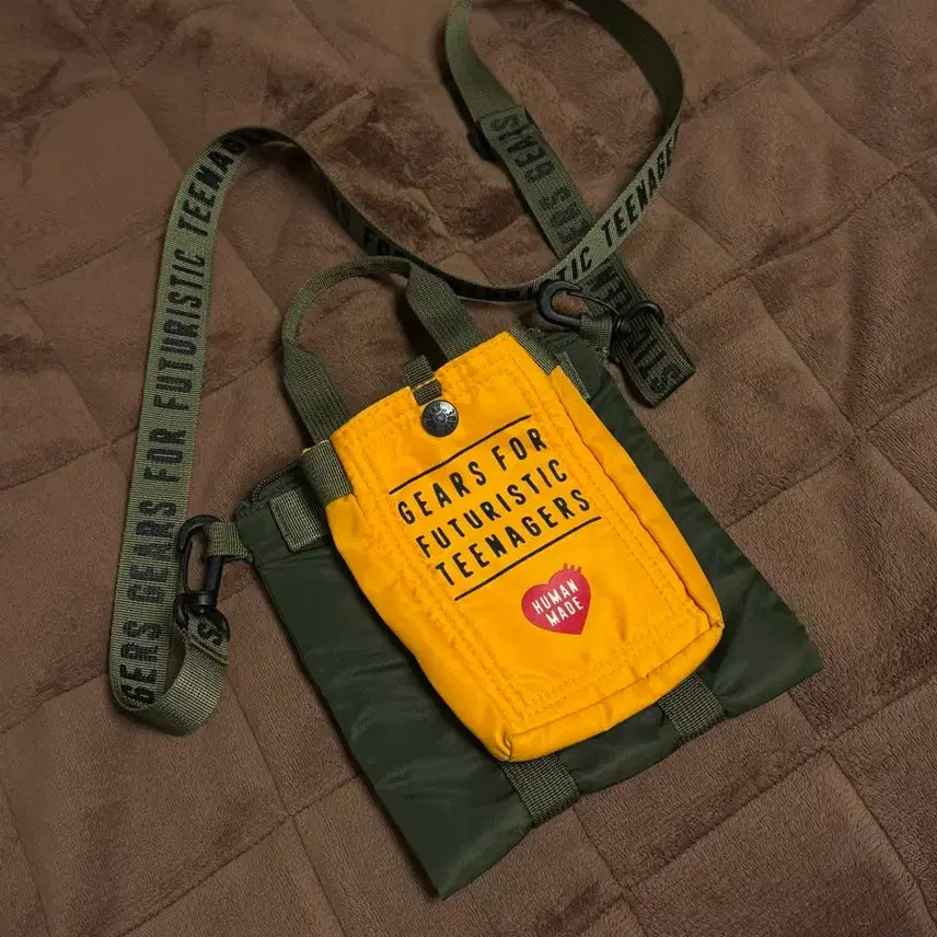 [BUNJANG] Human Made Mini Helmet Bag Olive Drab / 휴먼메이드 미니 헬멧백 올리브 드랩