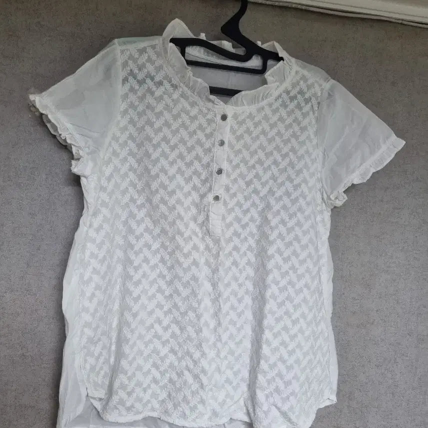 [BUNJANG] Purple Monogram Cotton Blouse / 퍼플 모노그램 코튼 블라우스(55~통통66)