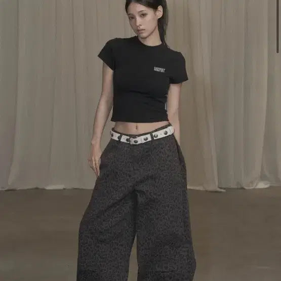 [BUNJANG] Khaki Cotton Balloon Pants Leopard Pattern / 가격인하)카키포인트 코튼 벌룬 팬츠 레오파드