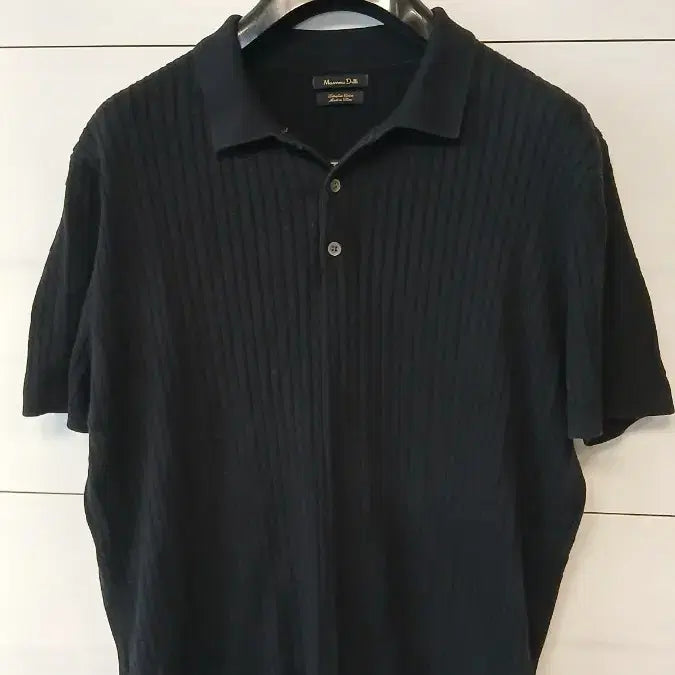 [BUNJANG] Massimo Dutti Men's Ribbed Knit Black / 마시모두띠 블랙 남성골지 니트  하자 어깨작은구멍 내부탭자름