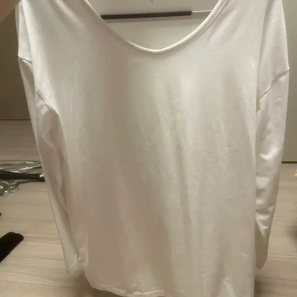 [BUNJANG] Afinar White Long Sleeve T-Shirt (Size L) / L사이즈 흰티