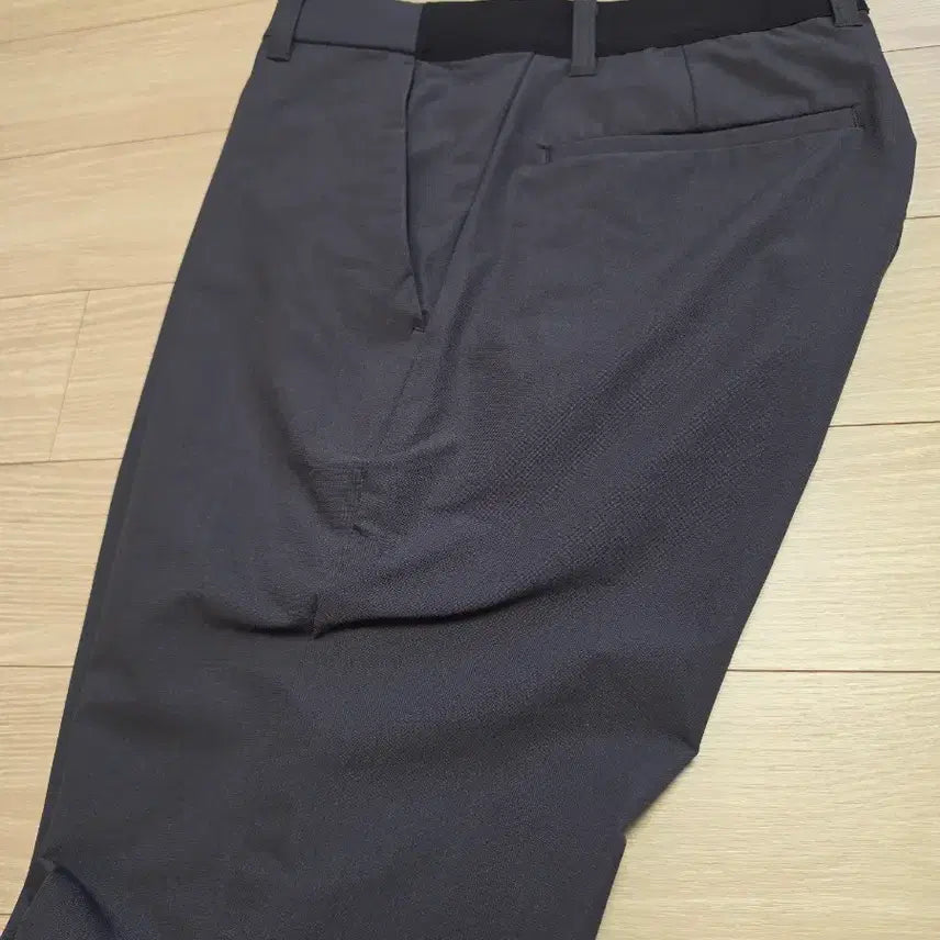 [BUNJANG] Titleist Charcoal Slacks (30-inch) / 타이틀리스트 바지 76(30인치)