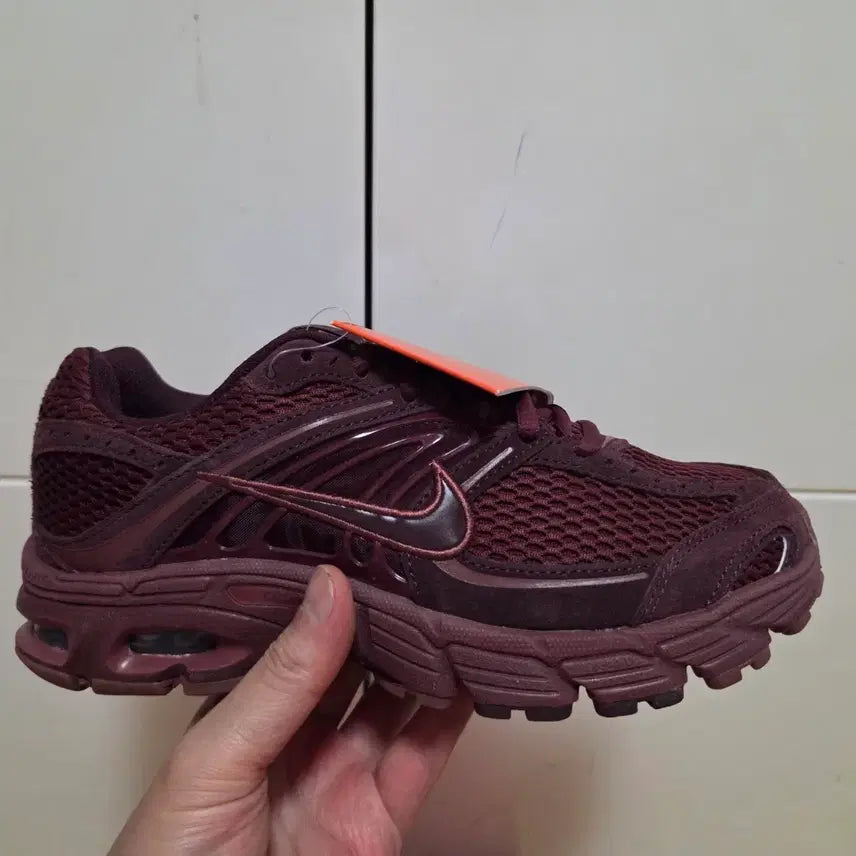 [BUNJANG] Nike Women Air Max Moto 2K Sneaker (245) / 나이키 우먼 에어 맥스 모토 2K(245)