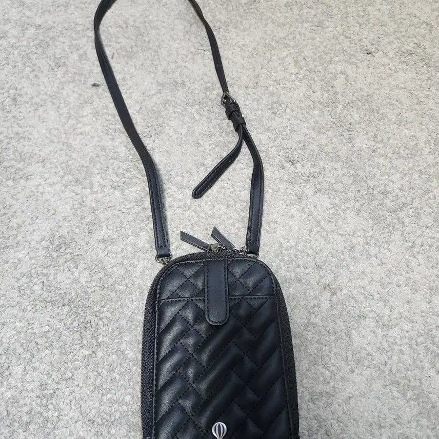 [BUNJANG] STRATIC Quilting Mini Cross Bag / 미사용//스트라틱 STRATIC 퀼팅 미니크로스백