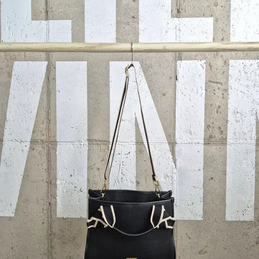 [BUNJANG] BananaBag Shoulder Bag / 바나바나 숄더백