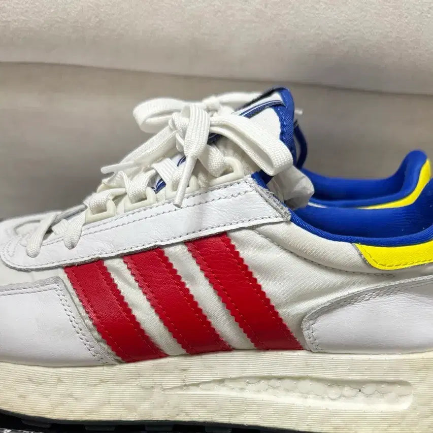 [BUNJANG] Adidas Running Shoes White Size 265 / 아디다스 운동화 화이트 265